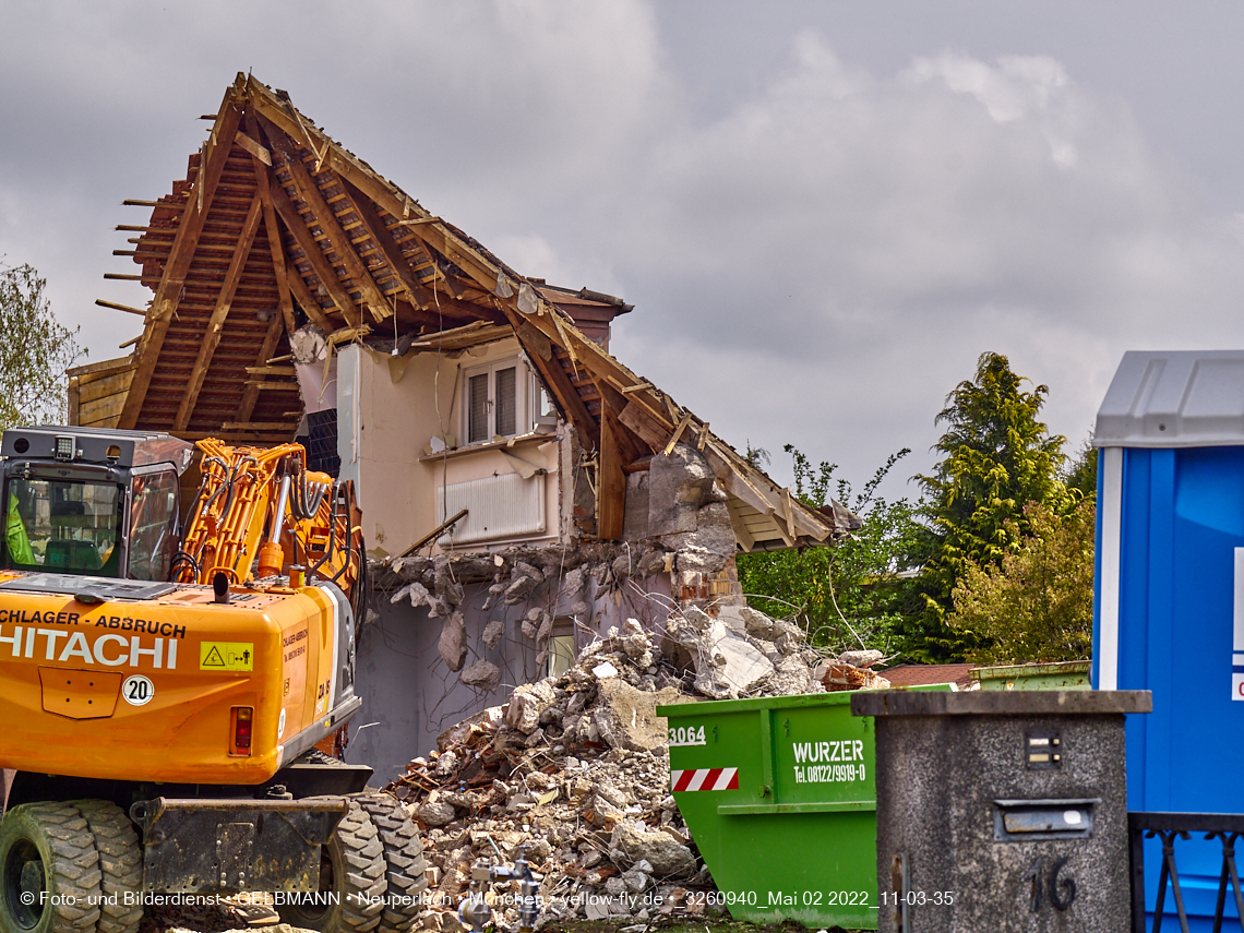 02.05.2022 - Baustelle Niederalmstraße 16